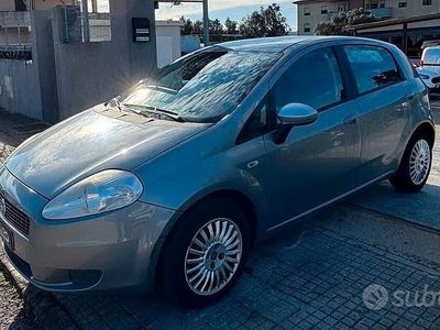 Usata Fiat Punto Street 69 CV (50 kW) 2017 Grigio Utilitaria