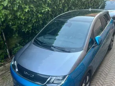 Usata BYD Dolphin Design 64 kW (88 CV) 2024 Blu/azzurro Utilitaria