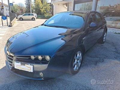 Usata Alfa Romeo 159 Progression 149 CV (109 kW) 2008 Blu Station wagon