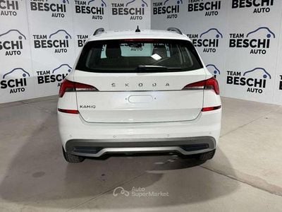 Usata Skoda Kamiq Ambition 110 CV (80 kW) 2023 Bianco SUV