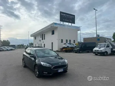 Usata Ford Focus Business Edition 87 CV (63 kW) 2018 Grigio Station wagon