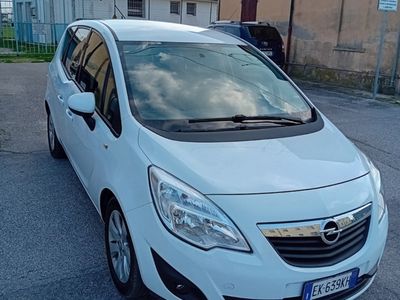 usata Opel Meriva per neopatentati 1.3 diesel 2011 EU5