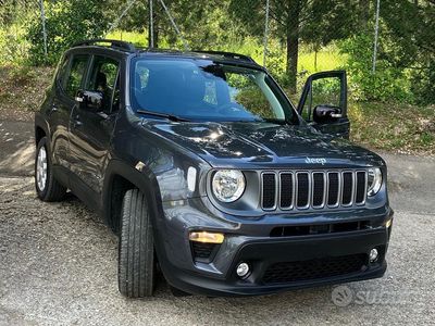 Usata Jeep Renegade Limited 120 CV (88 kW) 2023 Grigio SUV