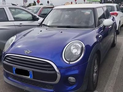 Usado Mini Cooper 2018 Azul Utilitario