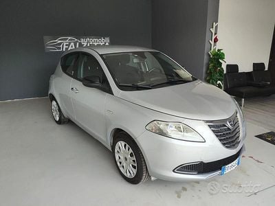 Usata Lancia Ypsilon Silver 69 CV (50 kW) 2013 Nero Utilitaria