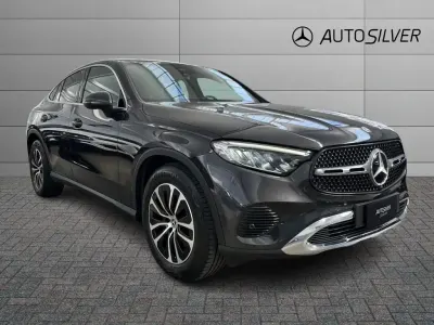 Usata Mercedes GLC220 Advanced 197 CV (144 kW) 2023 Grigio selenite / metallizzato SUV