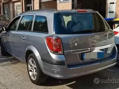 Gebraucht Opel Astra S 120 PS (88 kW) 2006 Grau Kombi