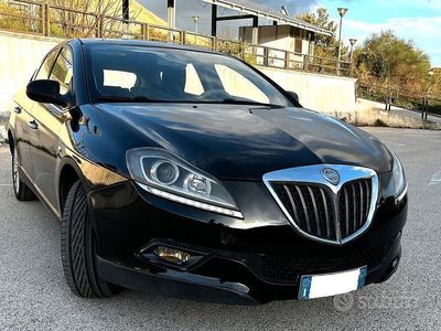 usata Lancia Delta 1.6 MJT DPF Gold LEGGI BENE