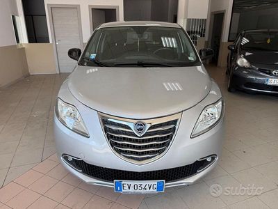 Usata Lancia Ypsilon S 95 CV (69 kW) 2014 Grigio Utilitaria