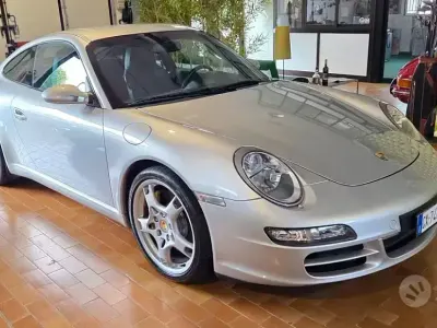 Usata Porsche 911 Carrera S 355 CV (261 kW) 2005 Grigio Coupé