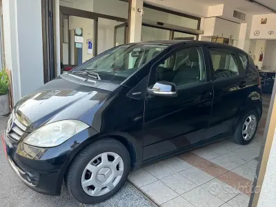 Usata Mercedes A160 95 CV (69 kW) 2010 Nero Berlina