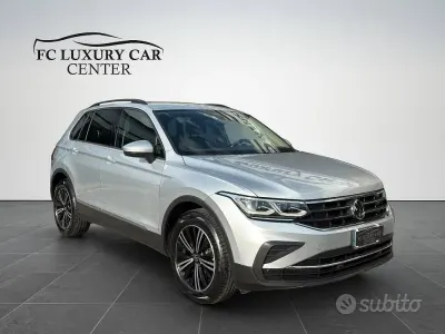 Używany VW Tiguan Life 122 KM (89 kW) 2022 Szary SUV