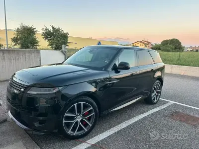 Usata Land Rover Range Rover Sport 530 CV (389 kW) 2022 Nero SUV