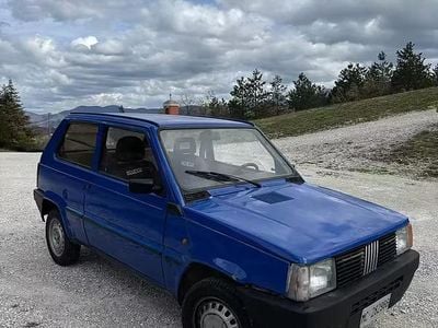 Usata Fiat Panda 40 CV (29 kW) 1987 Blu