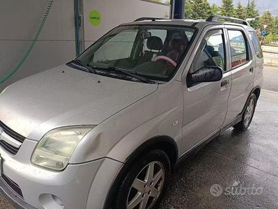 Usata Suzuki Ignis 2004 Grigio Utilitaria
