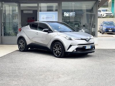 Usata Toyota C-HR 98 CV (72 kW) 2017 Grigio SUV