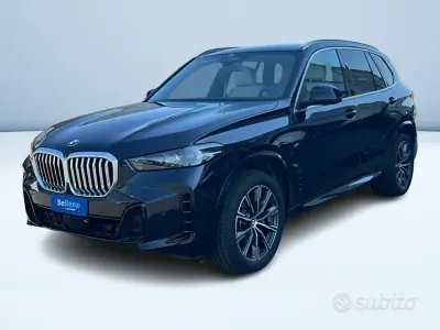 Usata BMW X5 M Sport 286 CV (210 kW) 2023 Bluazzurro SUV