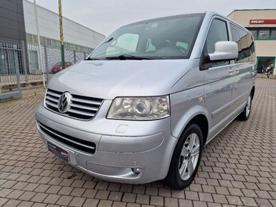 usata VW Multivan --174CV DSG 7 POSTI HIGHLINE