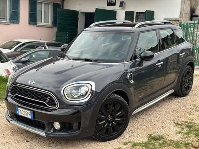 Usata Mini Countryman 190 CV (139 kW) 2018 Grigio SUV