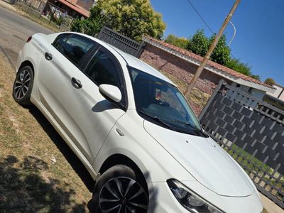 Usata Fiat Tipo 95 CV (69 kW) 2016 Bianco Berlina