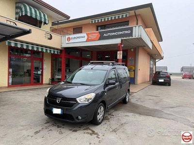 Usata Dacia Dokker Comfort 95 CV (69 kW) 2019 Nero Monovolume