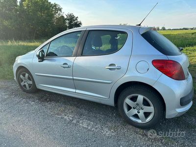 usata Peugeot 207 benzina