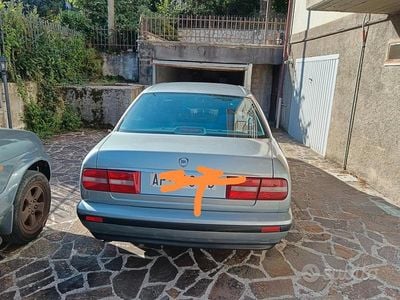 Usata Lancia Kappa 145 CV (106 kW) 1995 Grigio Berlina