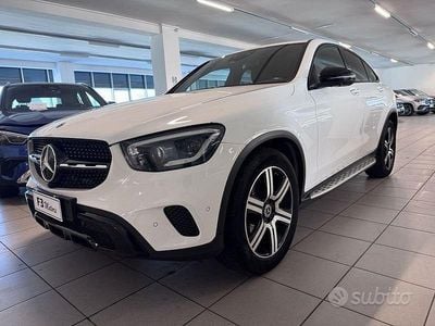 Usata Mercedes GLC300 245 CV (180 kW) 2021 Bianco Coupé