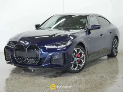 Usata BMW i4 M Sport 105 kW (143 CV) 2024 Blu/azzurro Berlina