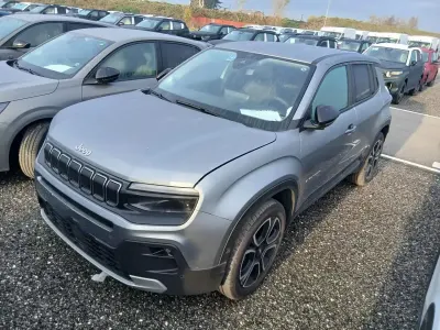 Usata Jeep Avenger Altitude 101 CV (74 kW) 2024 Grigio SUV
