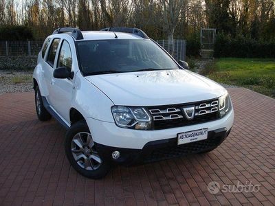 Usata Dacia Duster Lauréate 110 CV (80 kW) 2013 Bianco SUV