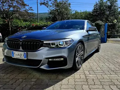 Usata BMW 525 M Sport 231 CV (169 kW) 2019 Grigio Berlina