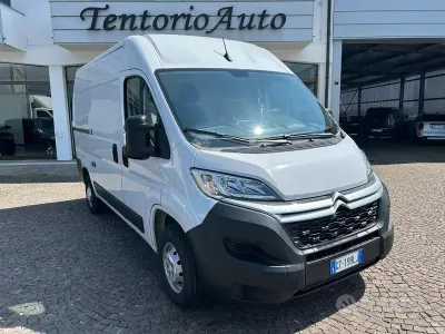 Usata Citroën Jumper 140 CV (102 kW) 2024 Bianco Monovolume