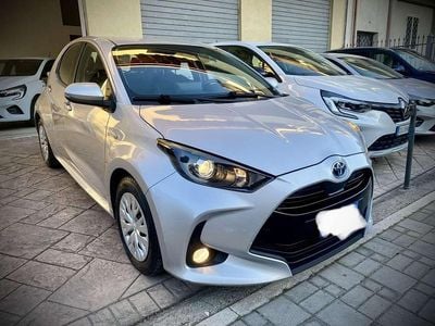 Usata Toyota Yaris Hybrid Business Edition 92 CV (67 kW) 2021 Other Berlina