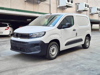 Nuova Opel Combo S 130 CV (95 kW) 2025 Bianco Berlina