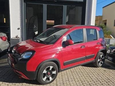 Usado Fiat Panda Cross Cross 70 CV (51 kW) 2023 Utilitario