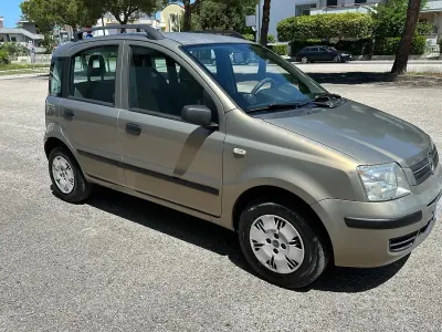 Gebraucht Fiat Panda 69 PS (50 kW) 2010 Gelb Kleinwagen