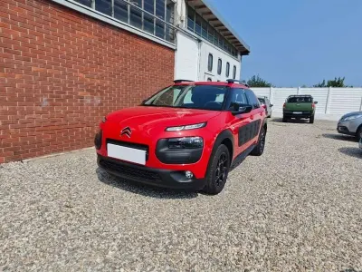Usata Citroën C4 PureTech 110 CV (80 kW) 2016 Rosso SUV