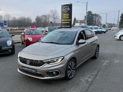Usata Fiat Tipo 120 CV (88 kW) 2016 Oro