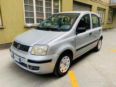 Usata Fiat Panda Dynamic 69 CV (50 kW) 2008 Grigio Utilitaria
