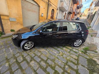 Usata Peugeot 308 Allure 130 CV (95 kW) 2019 Nero Berlina
