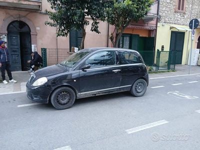 Gebraucht Lancia Ypsilon 60 PS (44 kW) 2007 Schwarz Kleinwagen