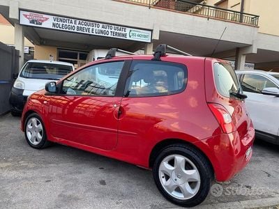 Usata Renault Twingo Dynamique 58 CV (42 kW) 2010 Rosso Utilitaria