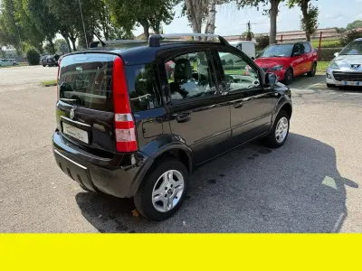 Usata Fiat Panda 75 CV (55 kW) 2011 Other Utilitaria