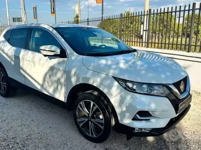 Usata Nissan Qashqai Tekna 110 CV (80 kW) 2018 Bianco SUV