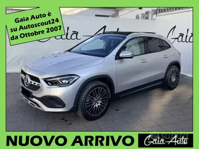 Usata Mercedes GLA200 150 CV (110 kW) 2022 Grigio SUV