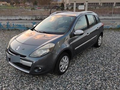 Usata Renault Clio GrandTour 75 CV (55 kW) 2010 Grigio Station wagon