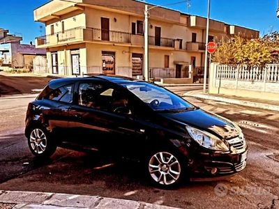 usata Opel Corsa 4ª serie - 2011