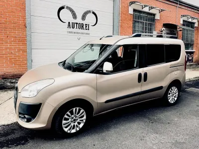 Usata Fiat Doblò Dynamic 105 CV (77 kW) 2010 Marrone Monovolume