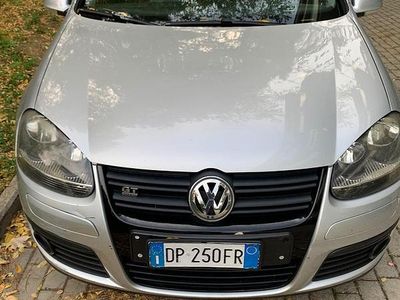 Usata VW Golf VI GT 140 CV (102 kW) 2008 Grigio Utilitaria